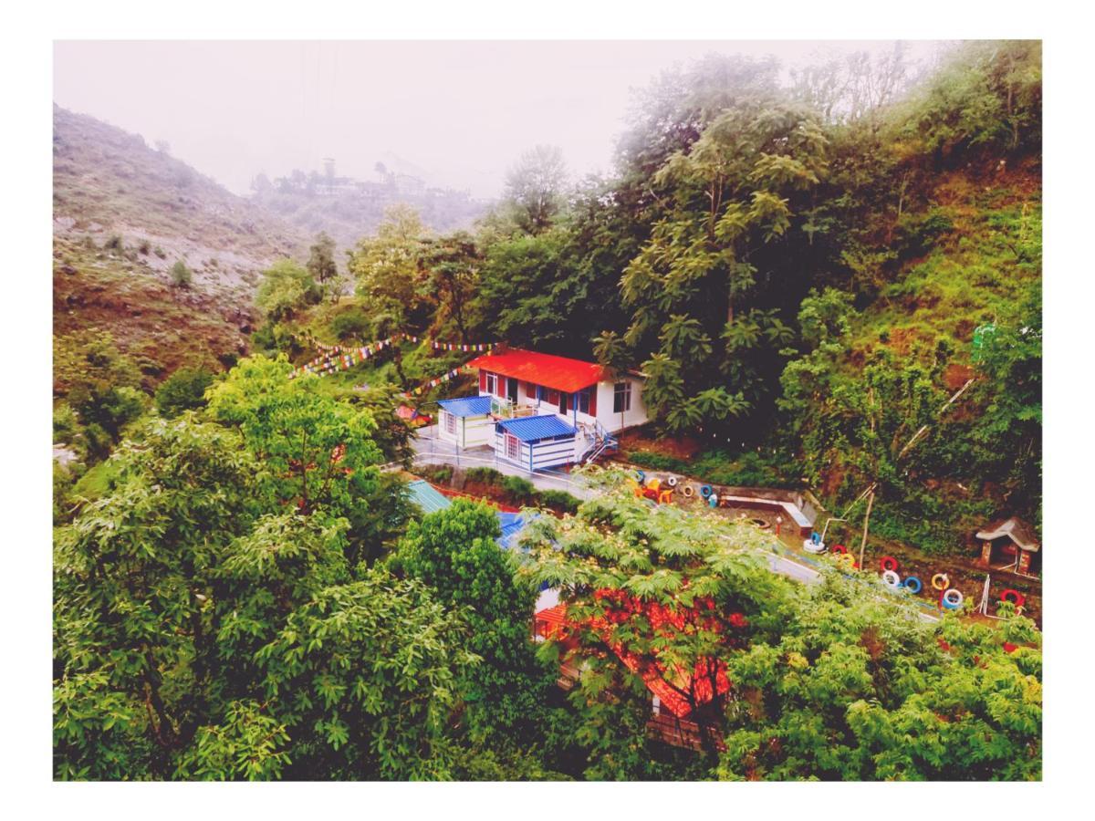 The Stream Side Hostel Mussoorie Extérieur photo
